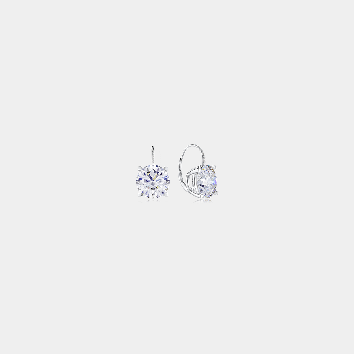 Master Series White Diamond 01 Mo Ziqing Returns - White Diamond Earrings