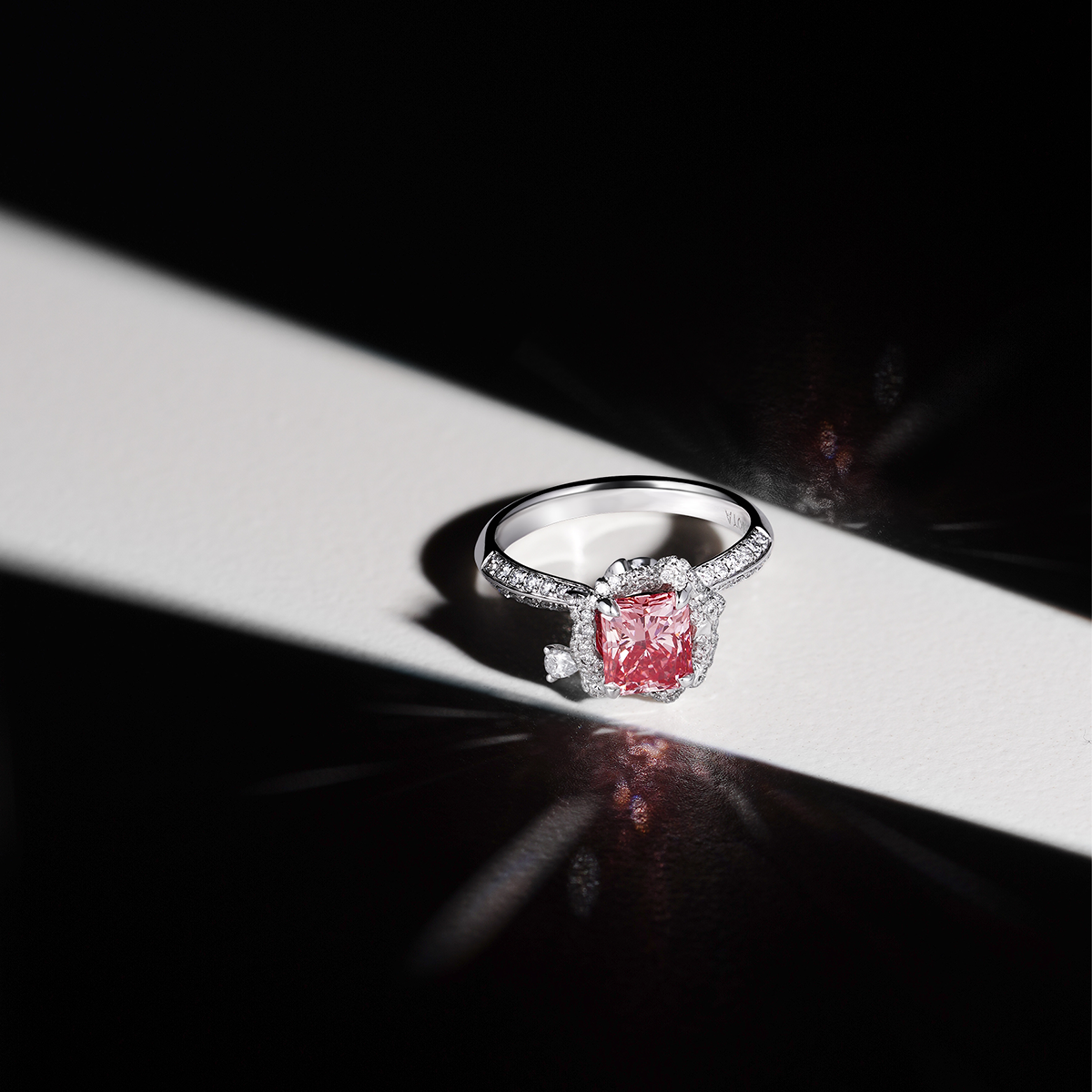 Master Series Pink Diamond 01 Proverbs Of Love - Ring ROSE WORDS