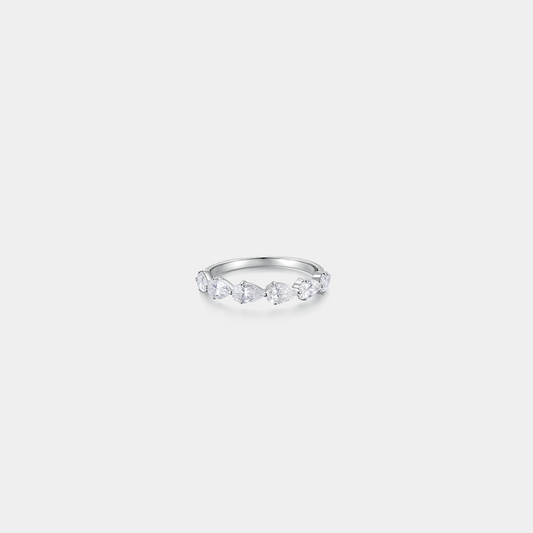 Alpha Series 07 Pear-Shaped Diamond Row Ring